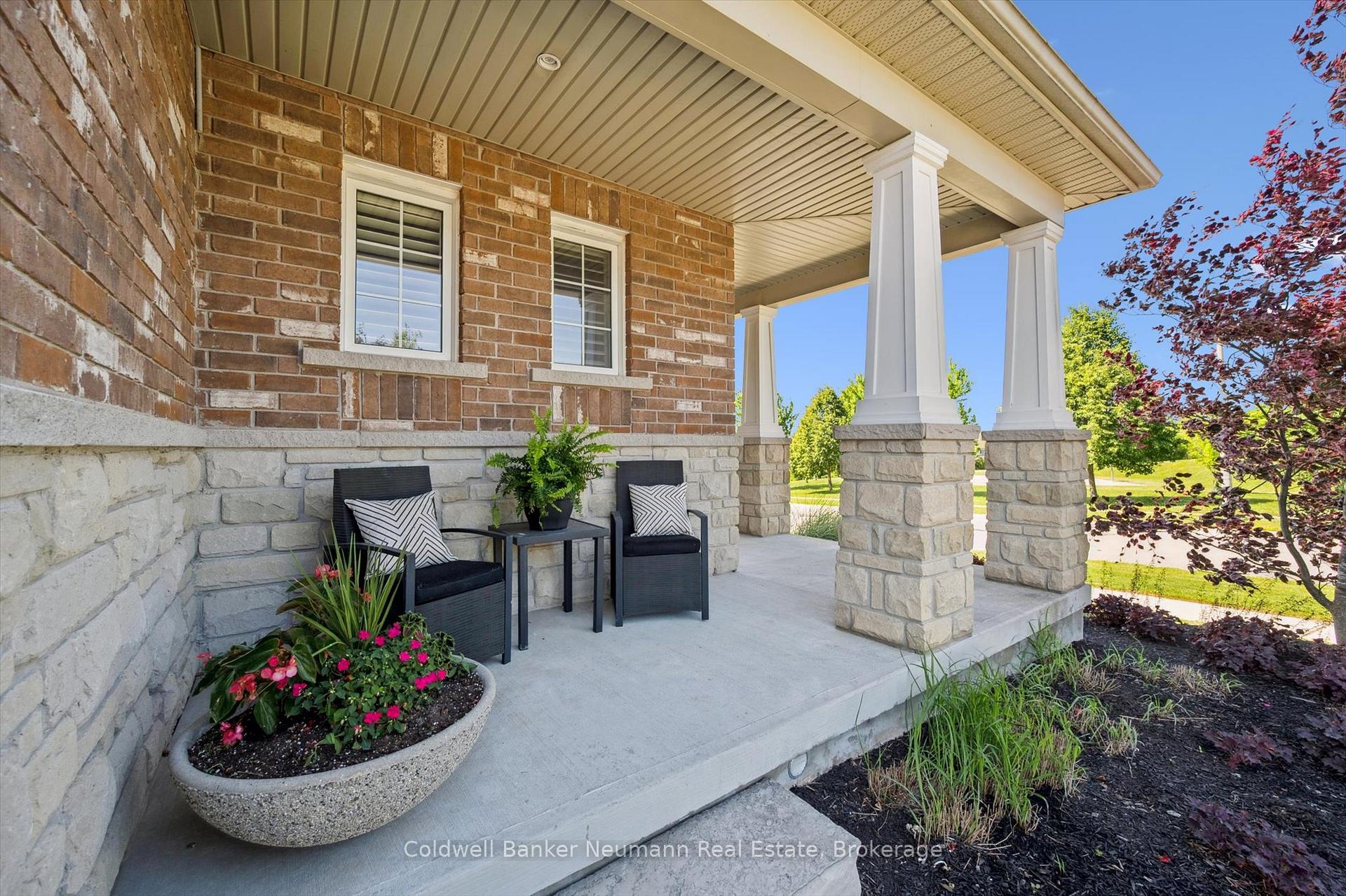 Photo 11 of 1 Creighton Avenue, Guelph, Grange Road — HOMEH