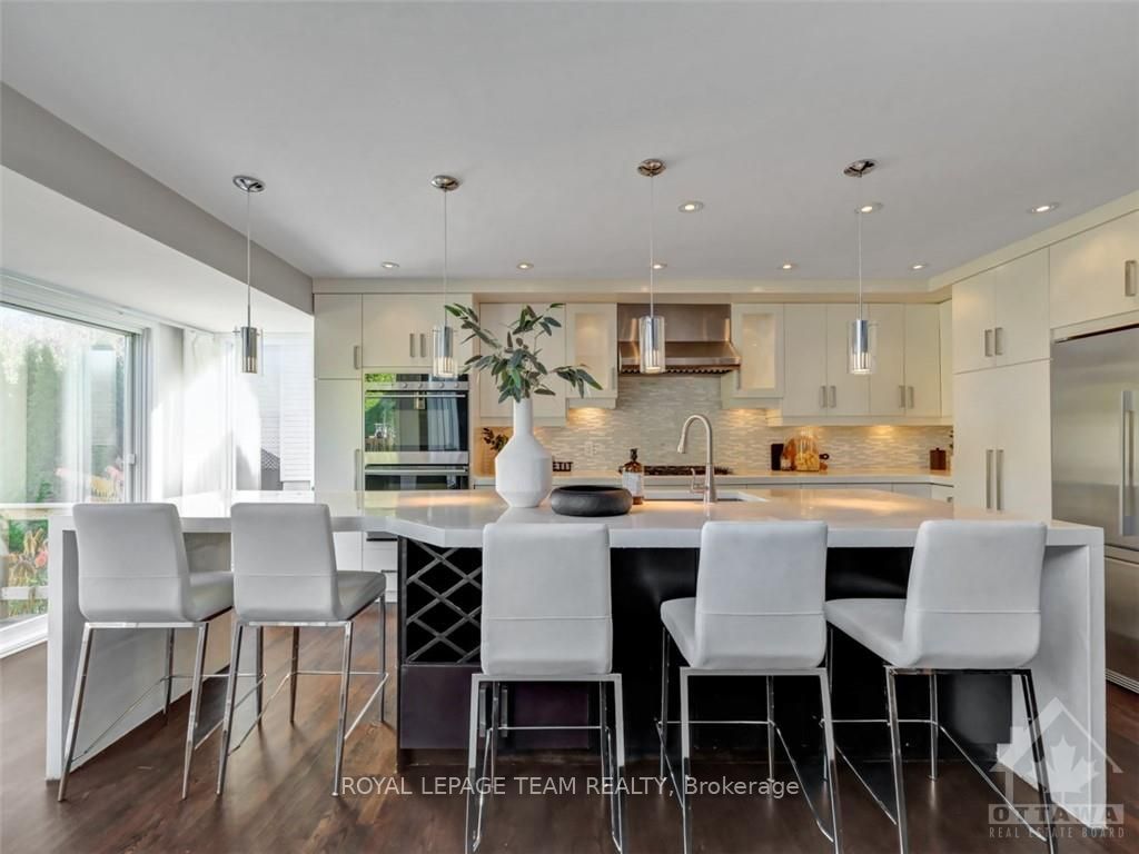 Photo 6 of 22 Evanshen Crescent, Ottawa, Kanata - Kanata Lakes/Heritage Hills — HOMEH