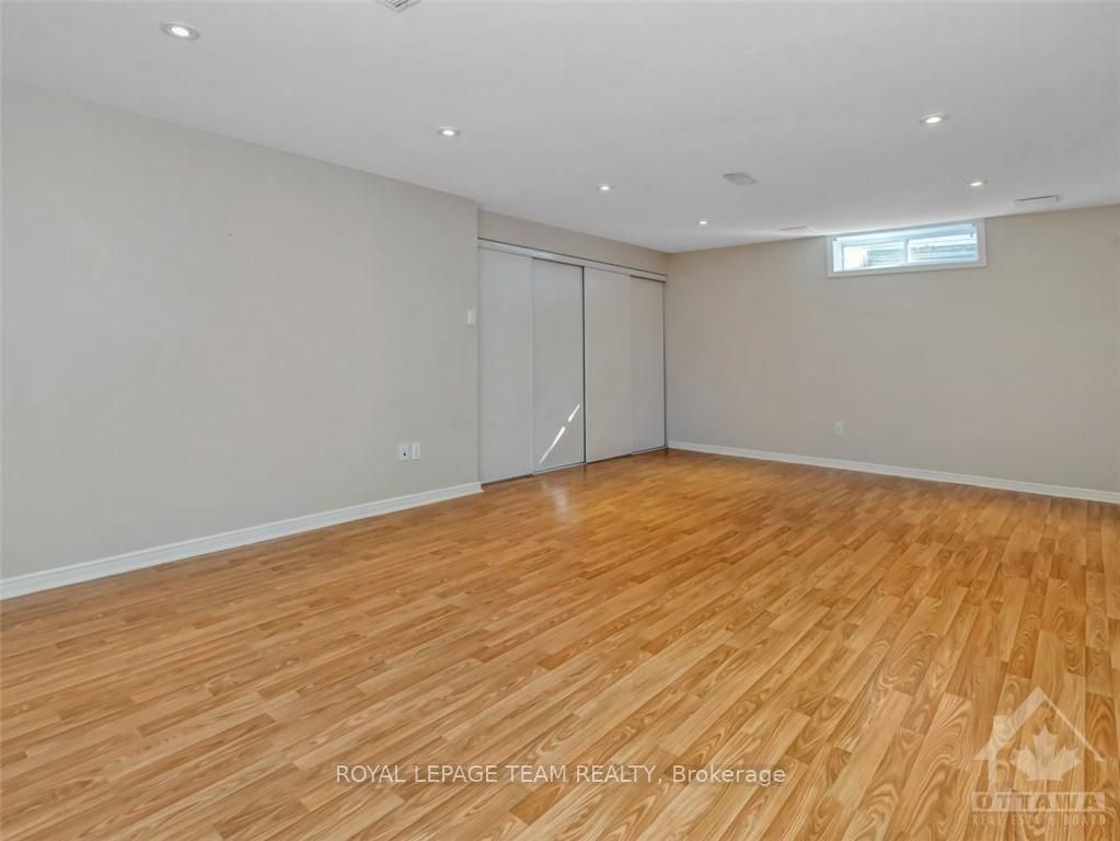 Photo 24 of 22 Evanshen Crescent, Ottawa, Kanata - Kanata Lakes/Heritage Hills — HOMEH