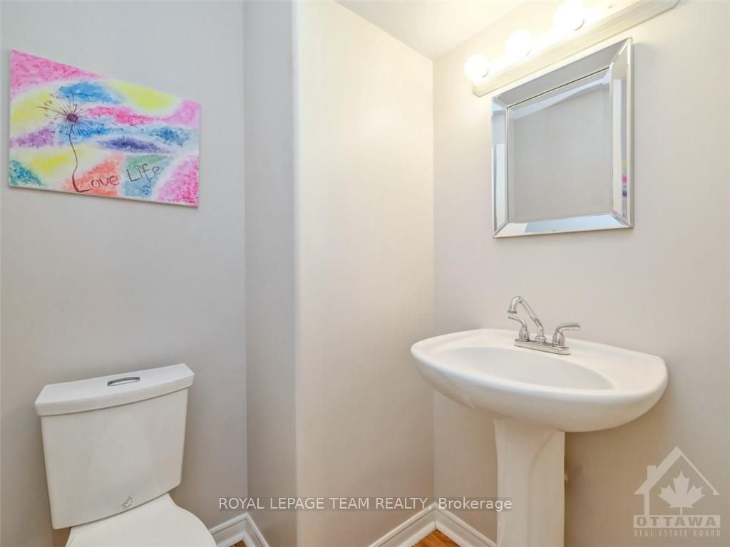 Photo 27 of 22 Evanshen Crescent, Ottawa, Kanata - Kanata Lakes/Heritage Hills — HOMEH