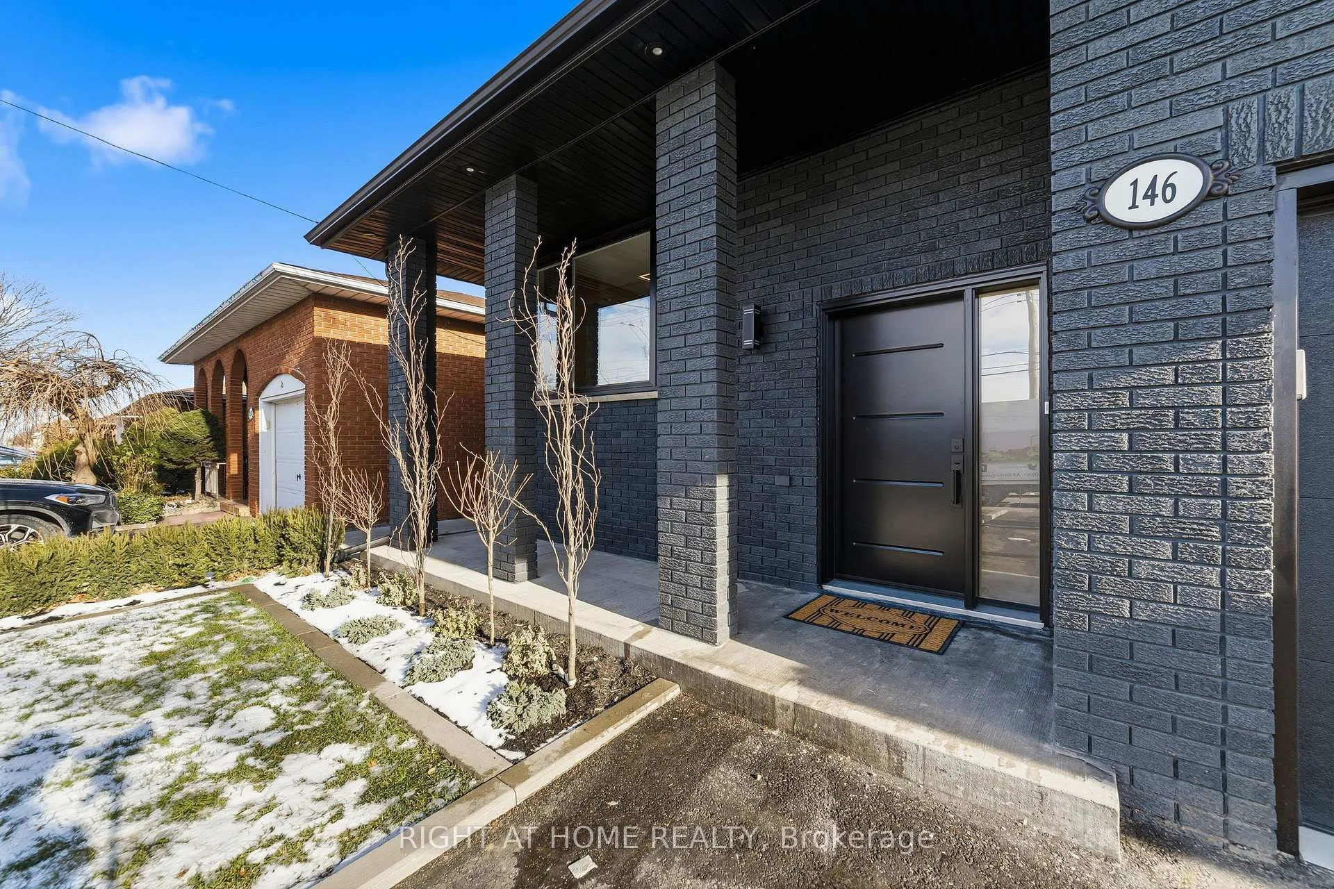 Photo 3 of 146 Kenora Avenue, Hamilton, Kentley — HOMEH