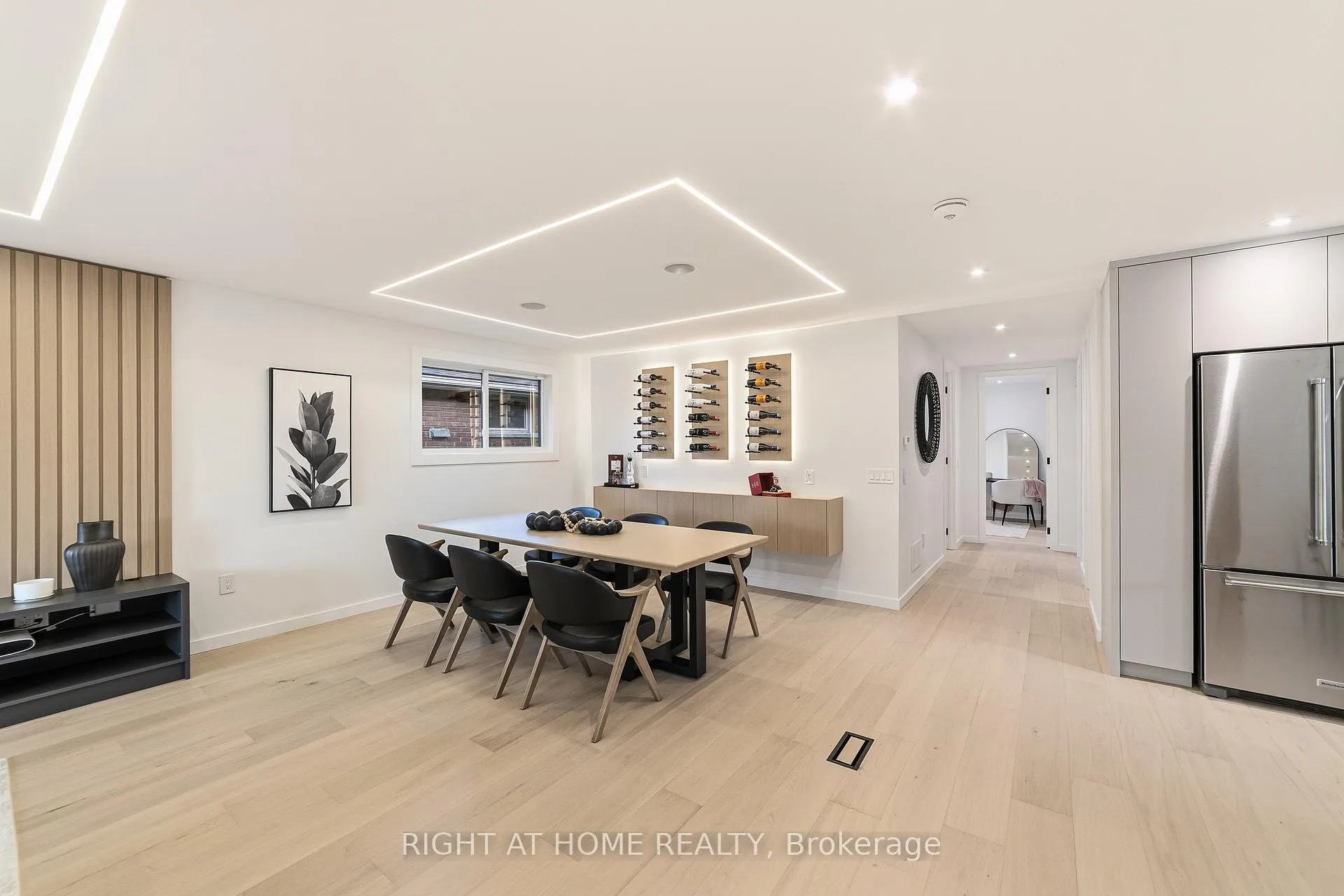 Photo 12 of 146 Kenora Avenue, Hamilton, Kentley — HOMEH