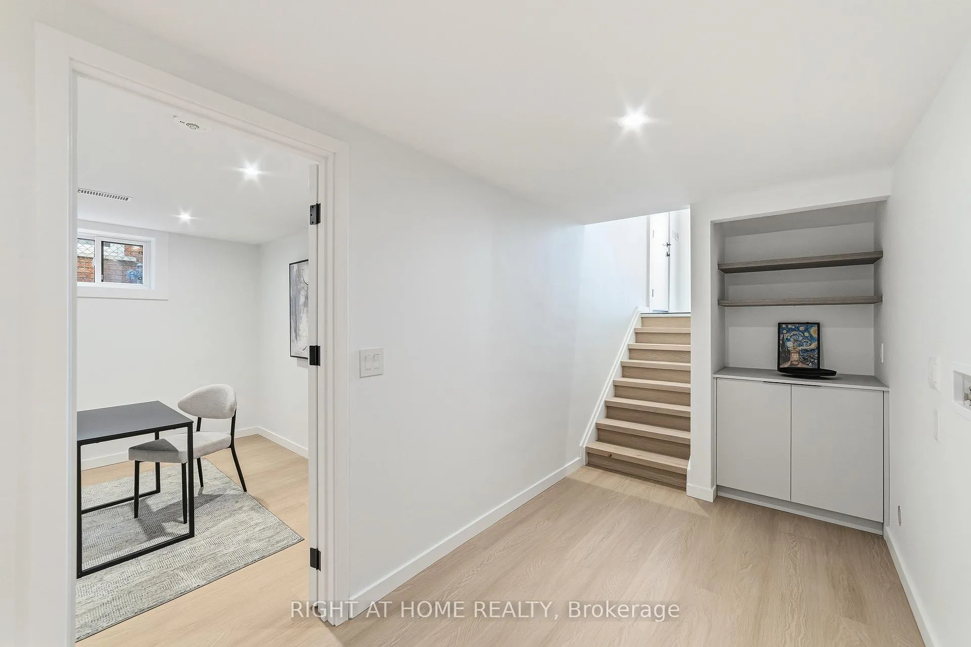 Photo 25 of 146 Kenora Avenue, Hamilton, Kentley — HOMEH