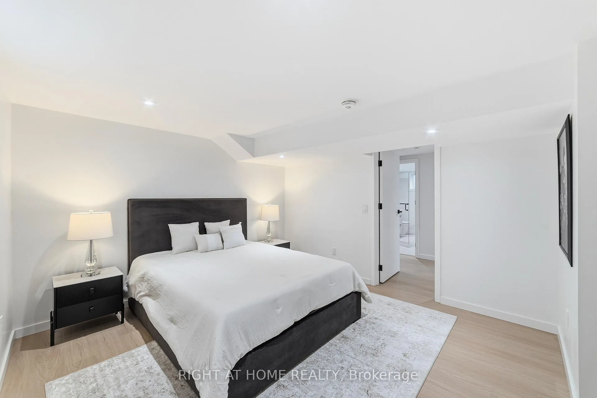Photo 36 of 146 Kenora Avenue, Hamilton, Kentley — HOMEH