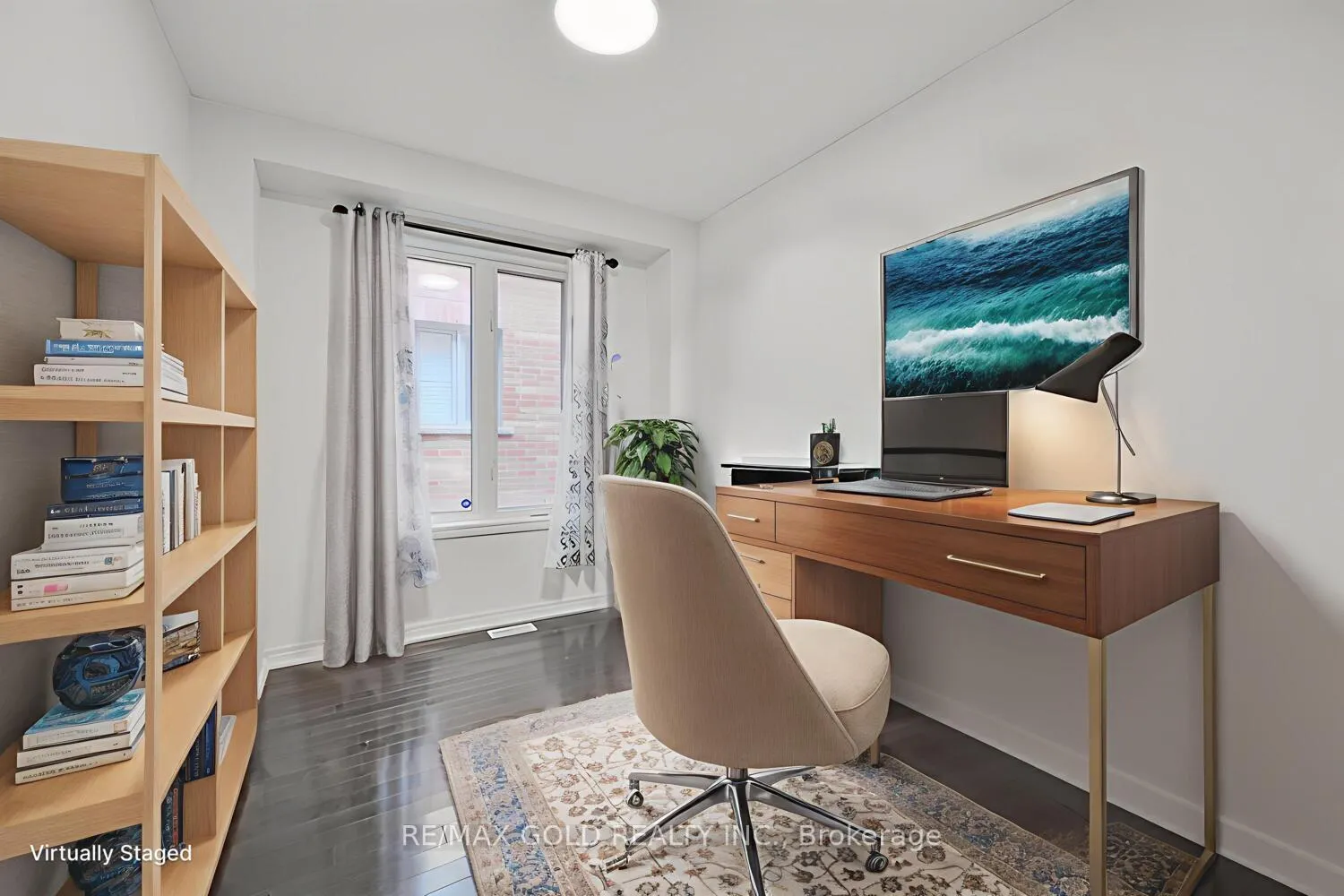 Photo 12 of 21 Parity Road, Brampton, Credit Valley — HOMEH