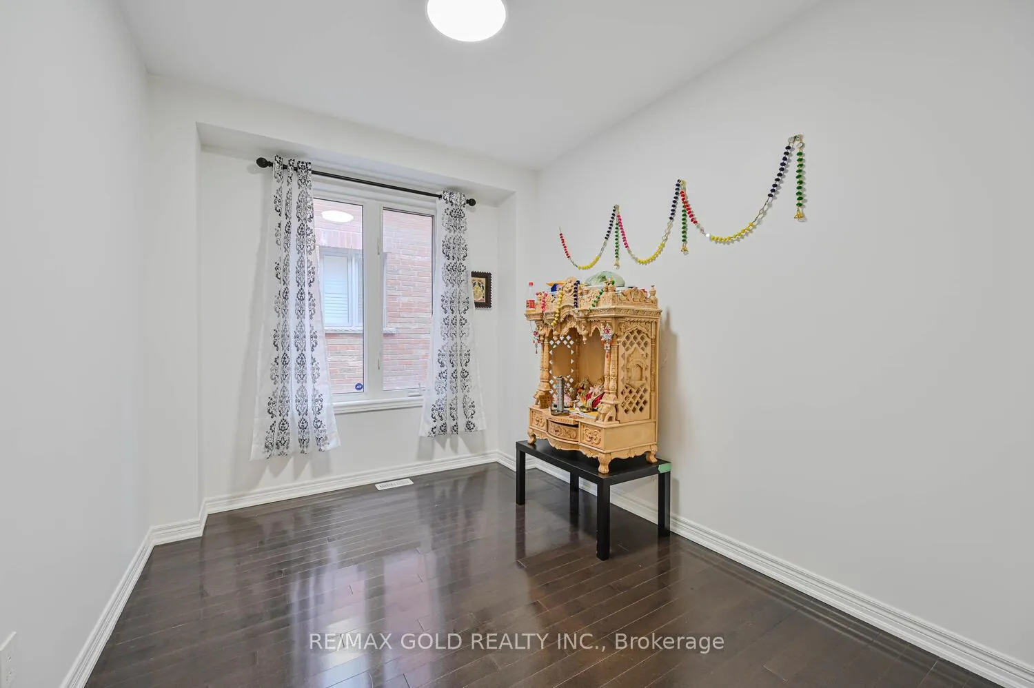 Photo 13 of 21 Parity Road, Brampton, Credit Valley — HOMEH