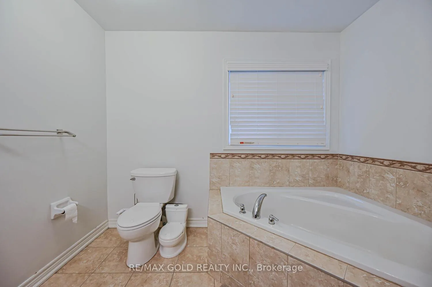 Photo 21 of 21 Parity Road, Brampton, Credit Valley — HOMEH