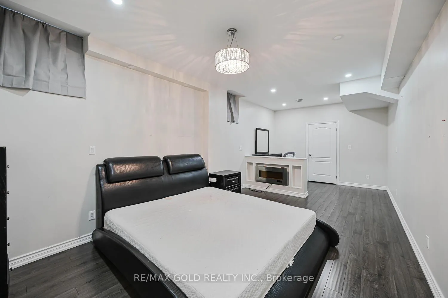 Photo 39 of 21 Parity Road, Brampton, Credit Valley — HOMEH