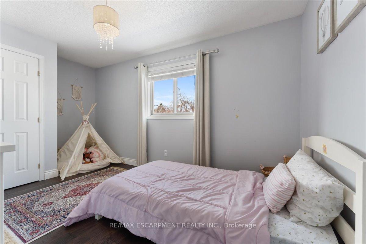 Photo 28 of 6 Tamarack Court, Grimsby, Grimsby West — HOMEH