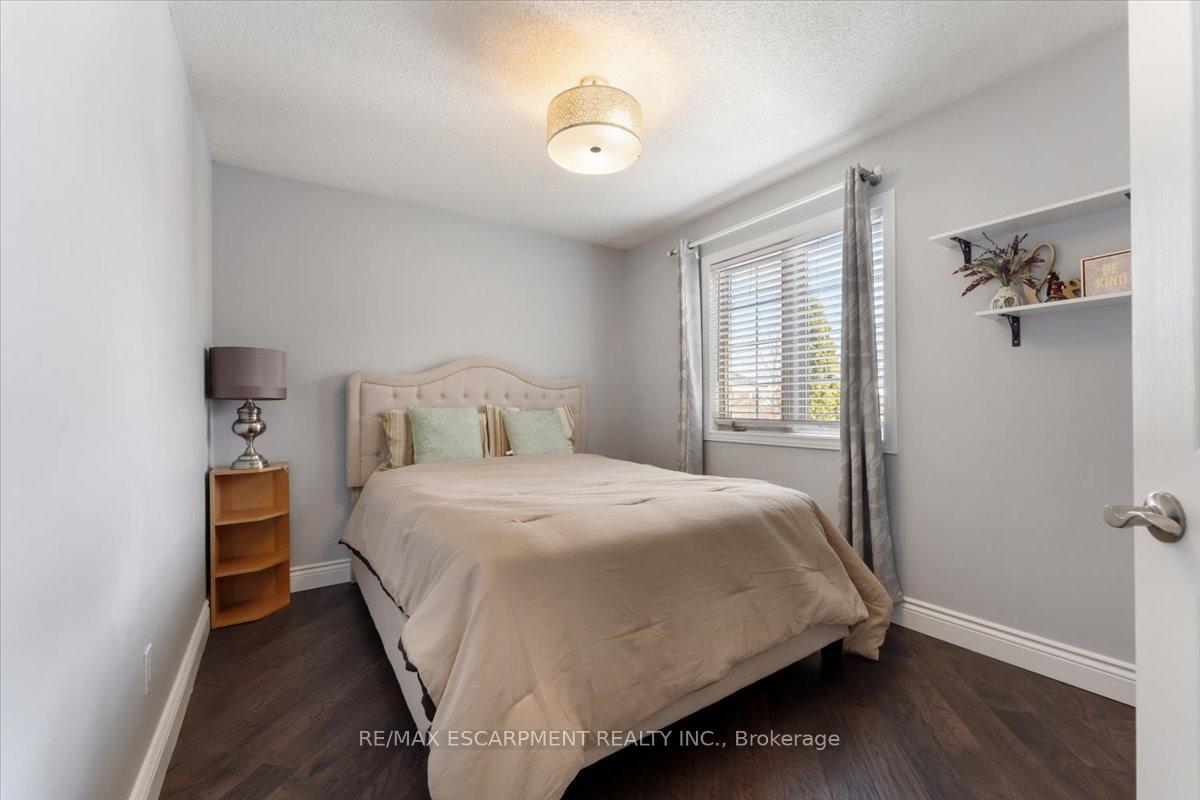 Photo 31 of 6 Tamarack Court, Grimsby, Grimsby West — HOMEH