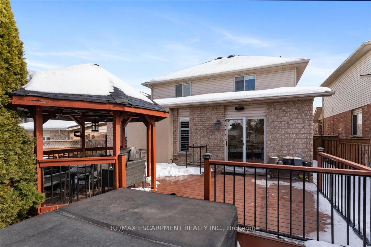 Photo 44 of 6 Tamarack Court, Grimsby, Grimsby West — HOMEH
