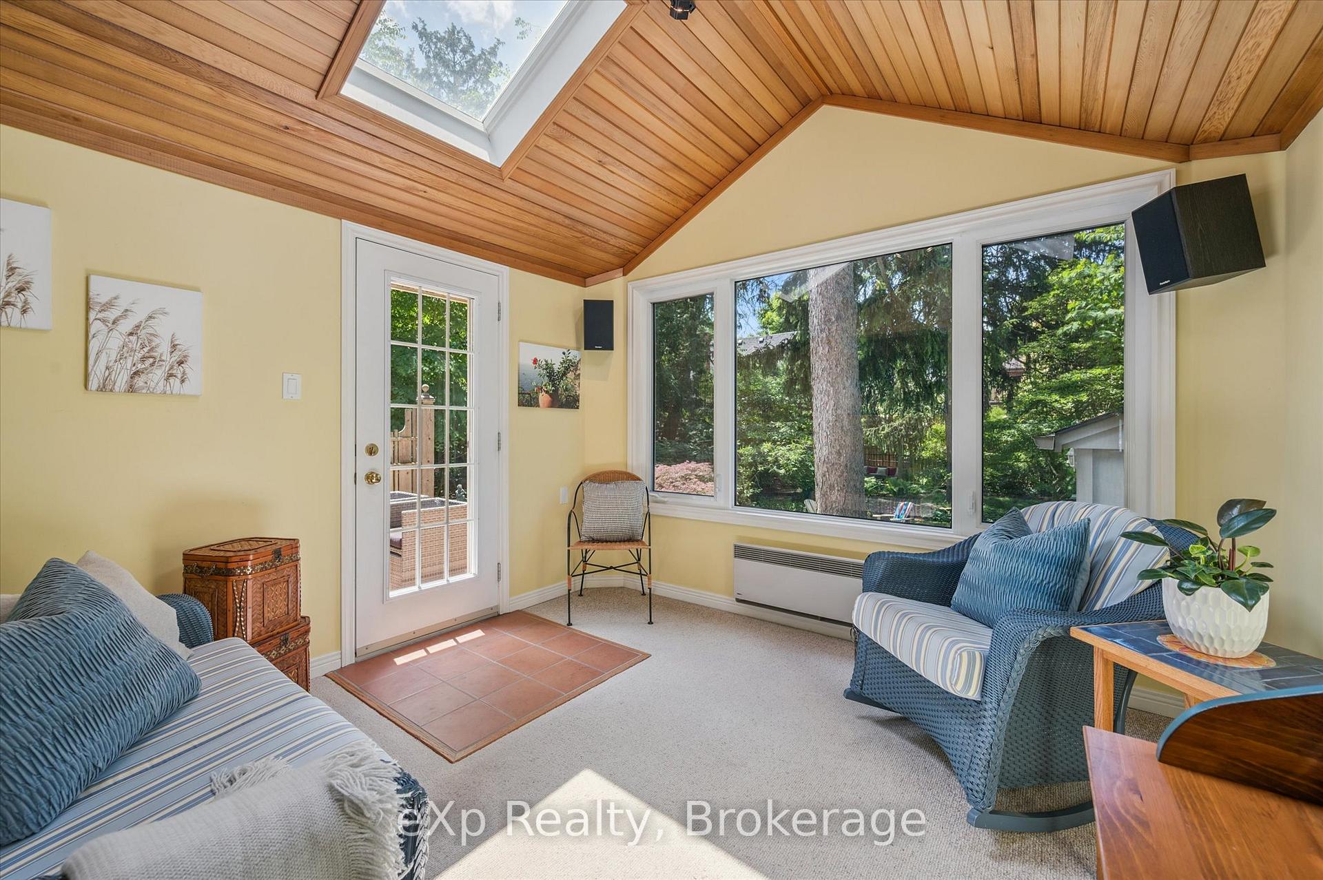 Photo 18 of 72 Kathleen Street, Guelph, Exhibition Park — HOMEH