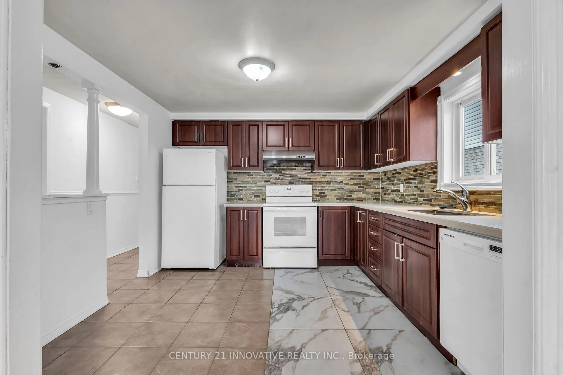 Photo 16 of 690 Elgin Street E, Cambridge — HOMEH