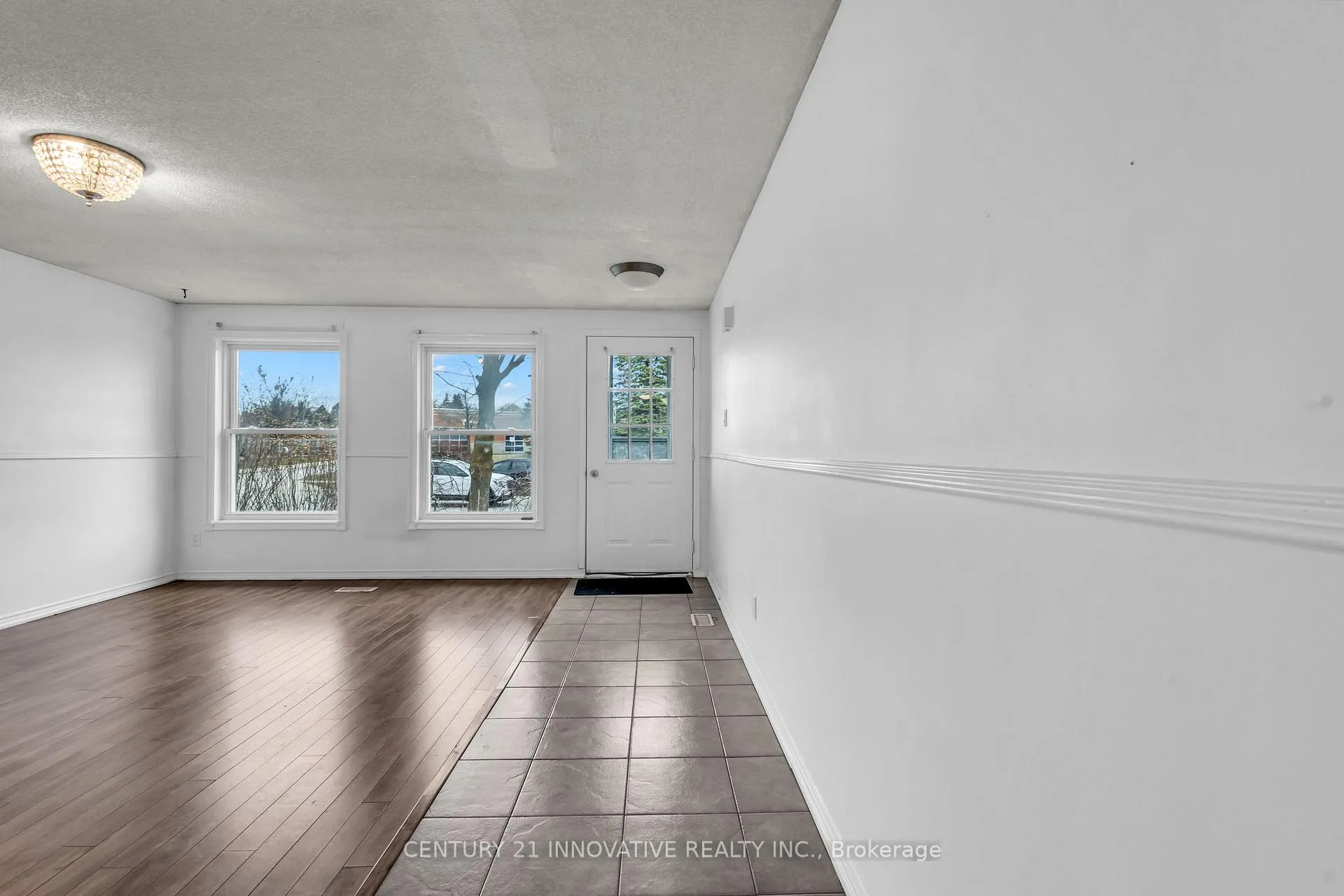 Photo 22 of 690 Elgin Street E, Cambridge — HOMEH