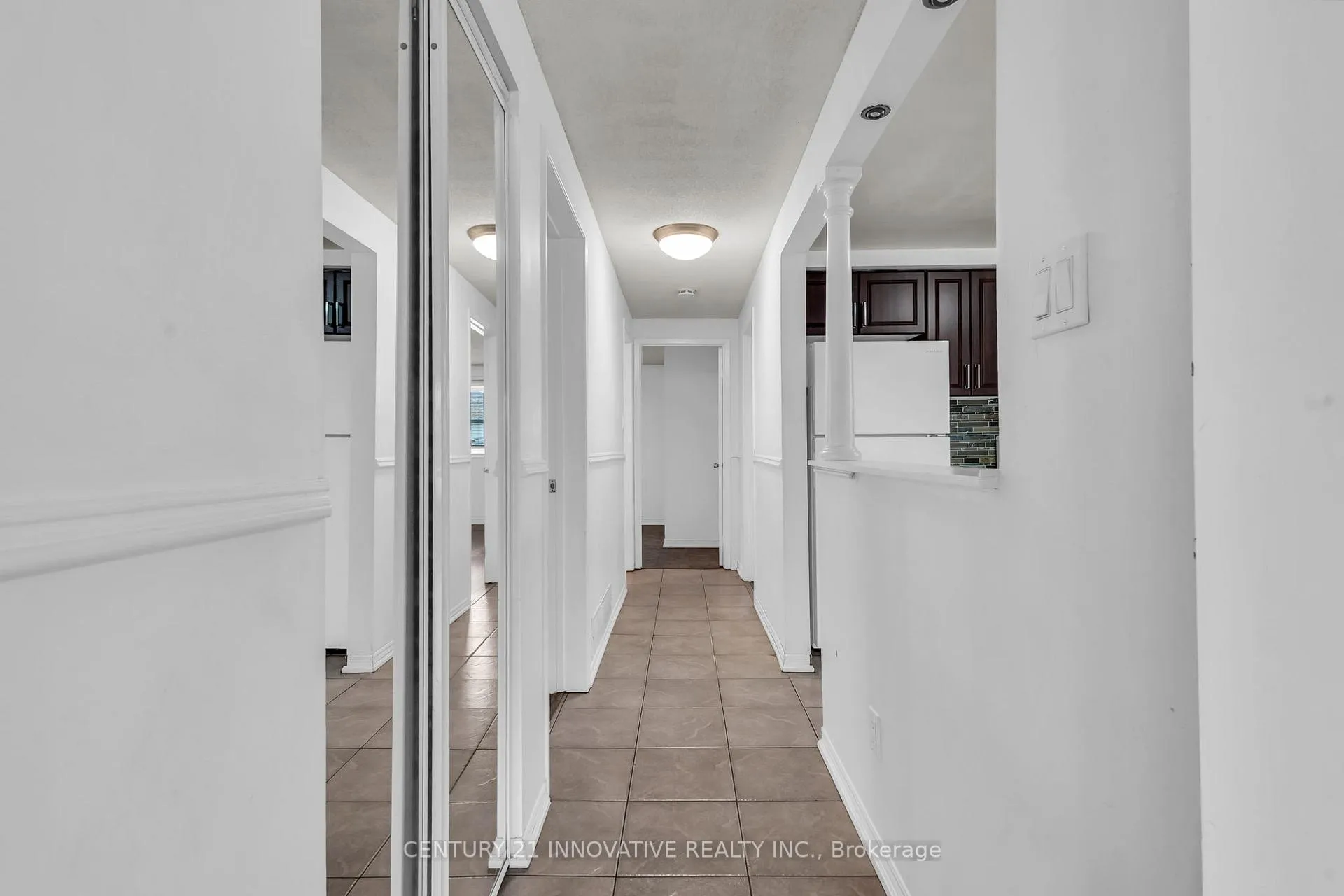 Photo 23 of 690 Elgin Street E, Cambridge — HOMEH
