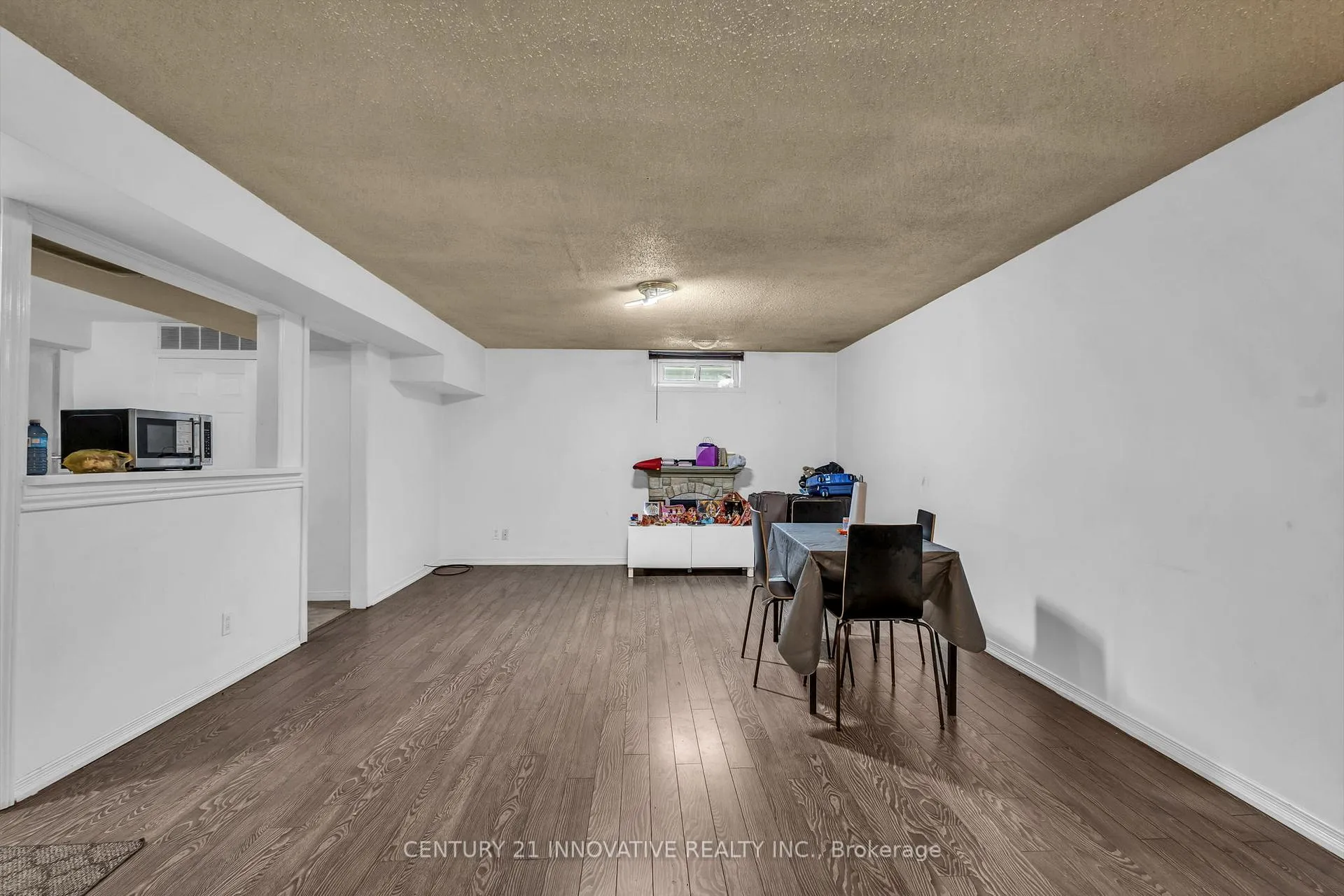 Photo 44 of 690 Elgin Street E, Cambridge — HOMEH