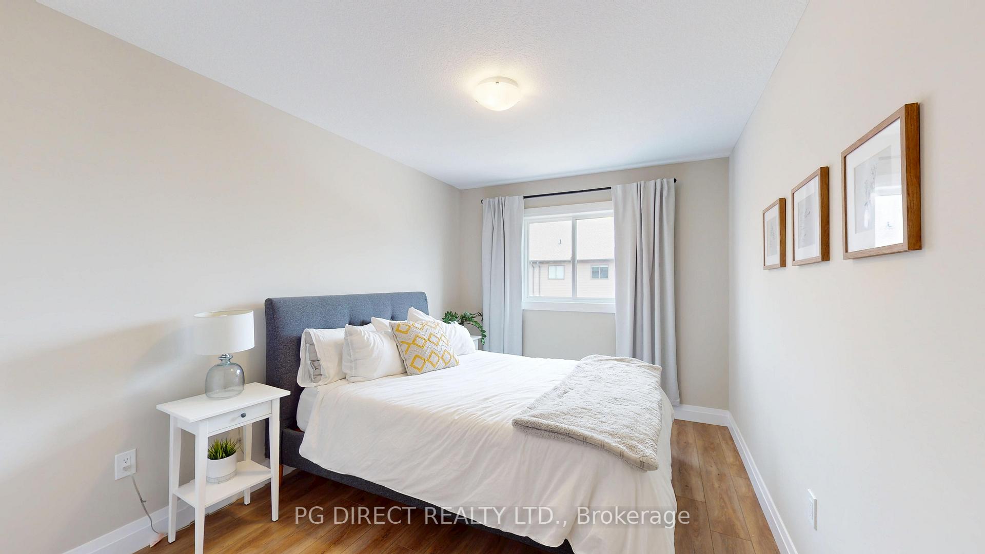 Photo 12 of Unit 1, 35 Wideman Boulevard, Guelph, Victoria North — HOMEH