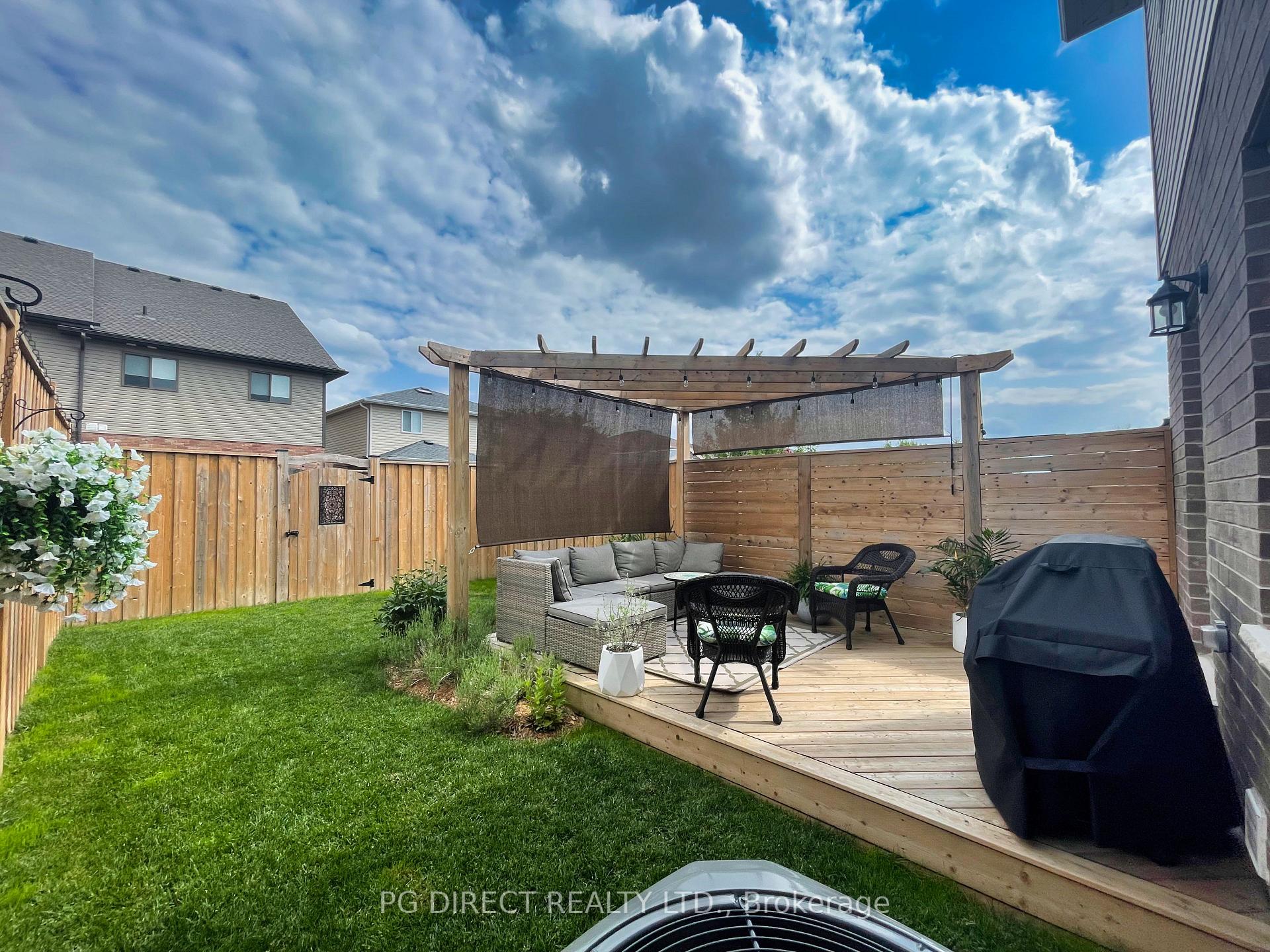 Photo 17 of Unit 1, 35 Wideman Boulevard, Guelph, Victoria North — HOMEH