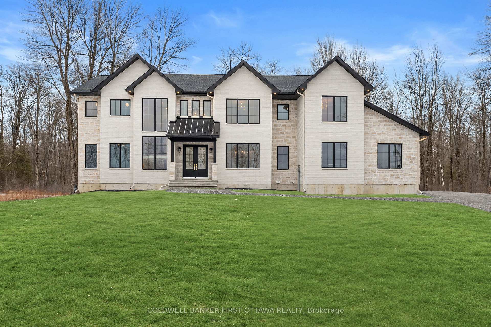Photo 3 of 577 Shoreway Drive, Ottawa, Greely — HOMEH
