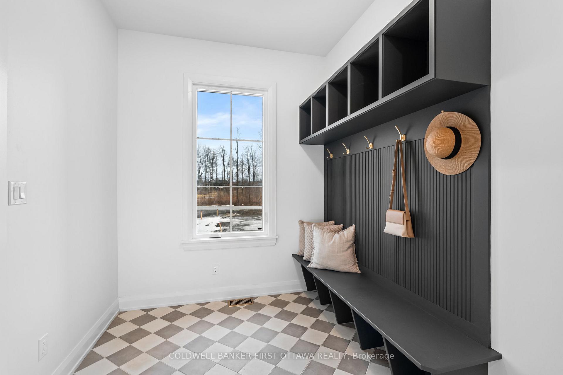 Photo 16 of 577 Shoreway Drive, Ottawa, Greely — HOMEH