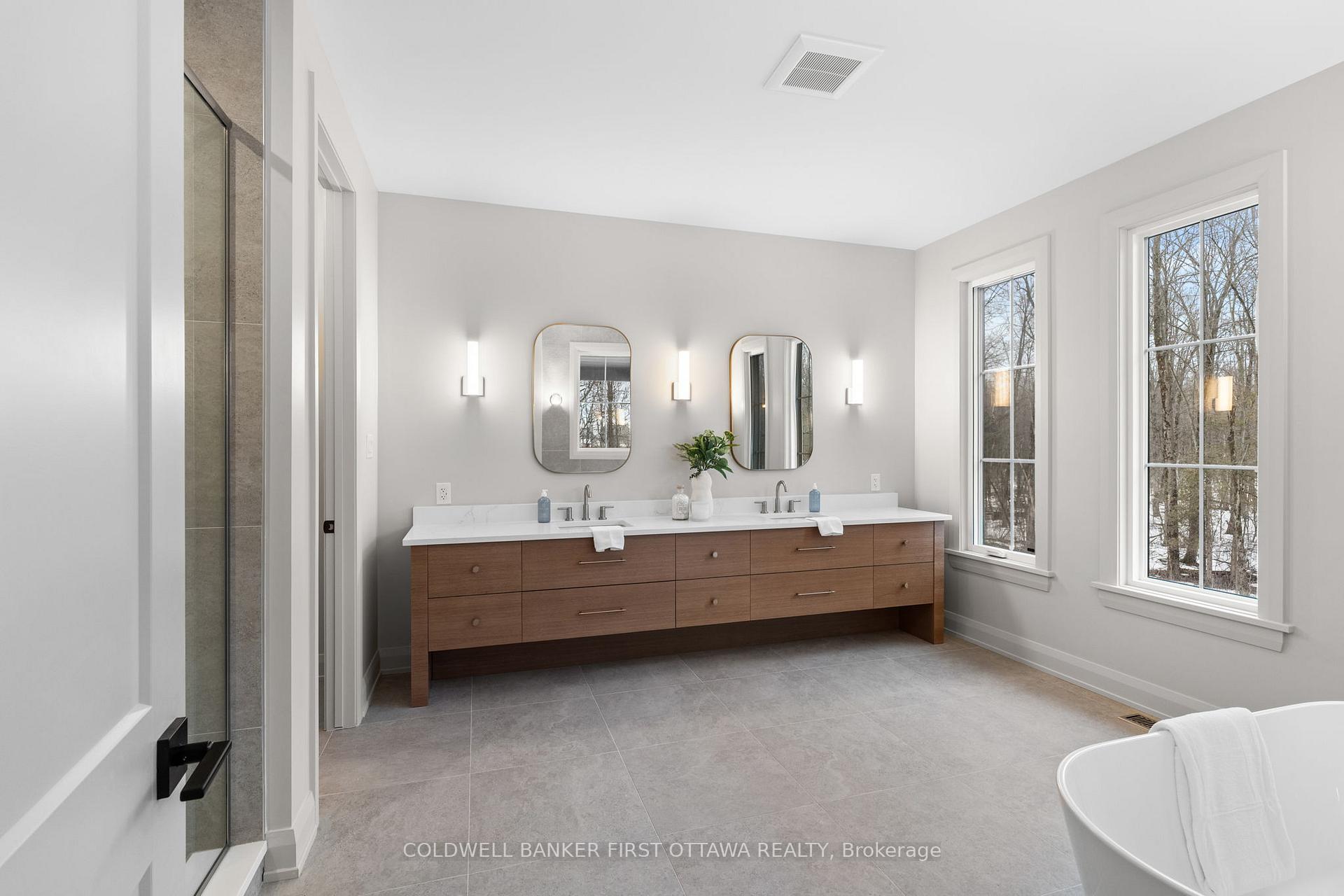 Photo 35 of 577 Shoreway Drive, Ottawa, Greely — HOMEH