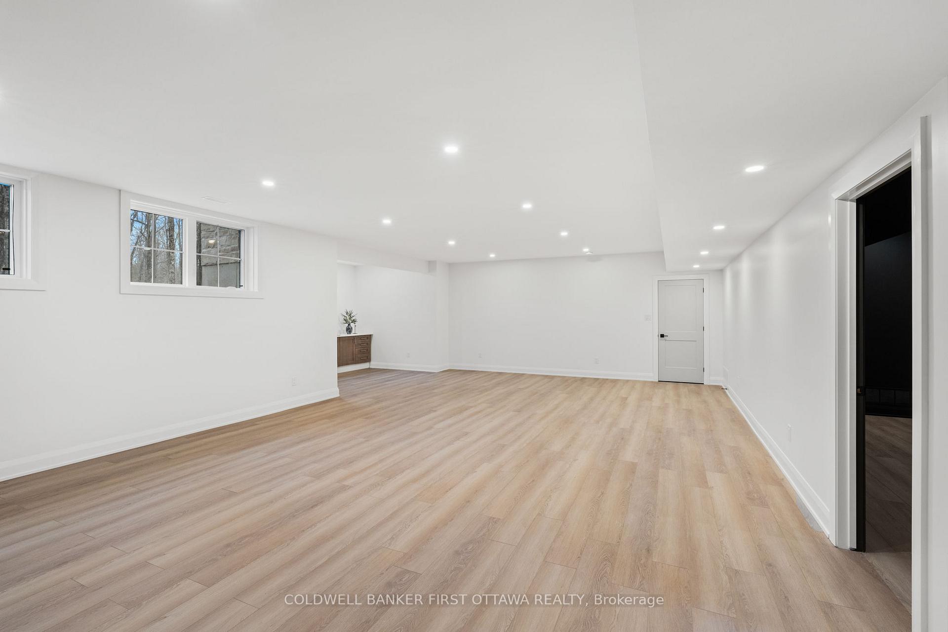 Photo 39 of 577 Shoreway Drive, Ottawa, Greely — HOMEH