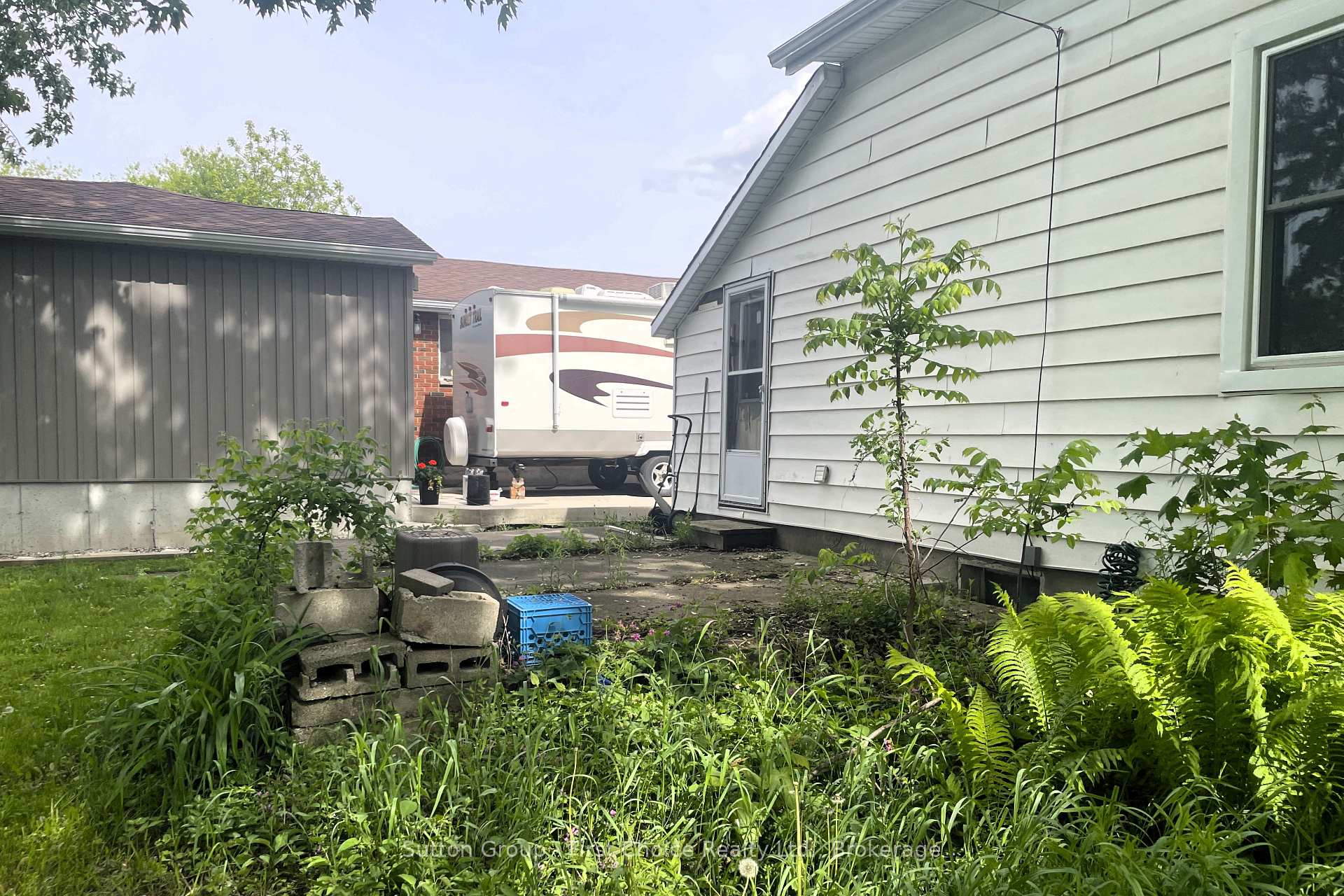 Photo 8 of 70 Queen Street, Bluewater, Hensall — HOMEH
