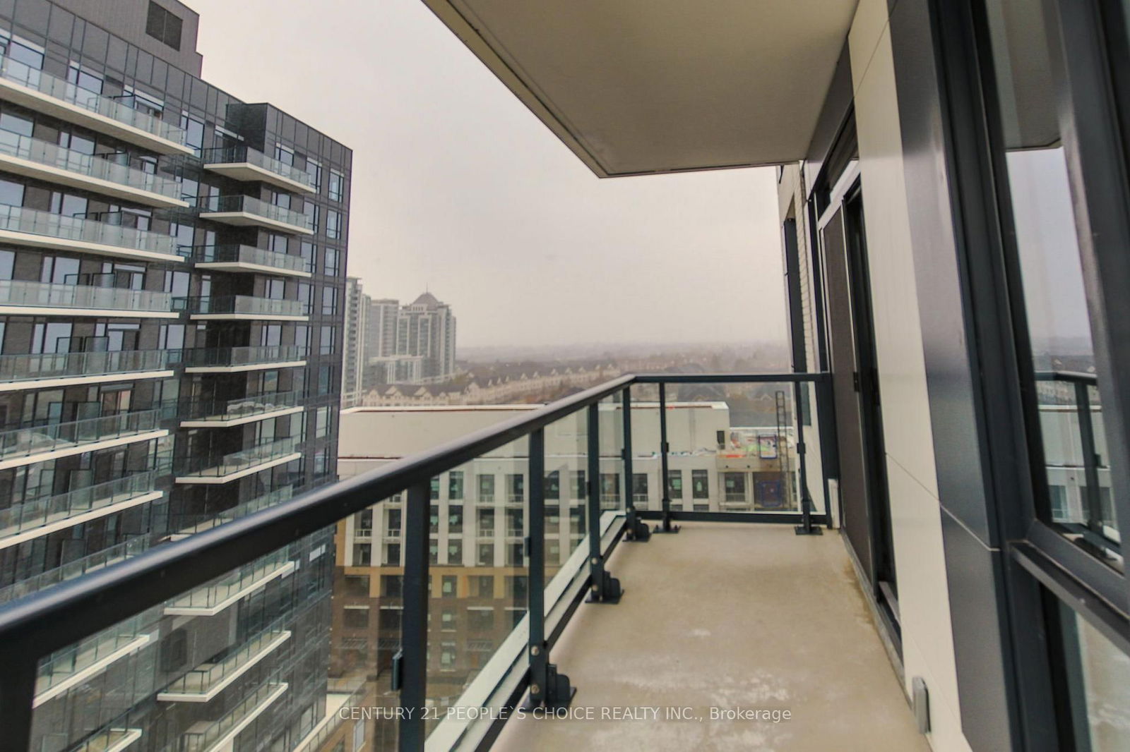 Photo 3 of Unit 1310, 7950 Bathurst St, Vaughan, Beverley Glen — HOMEH