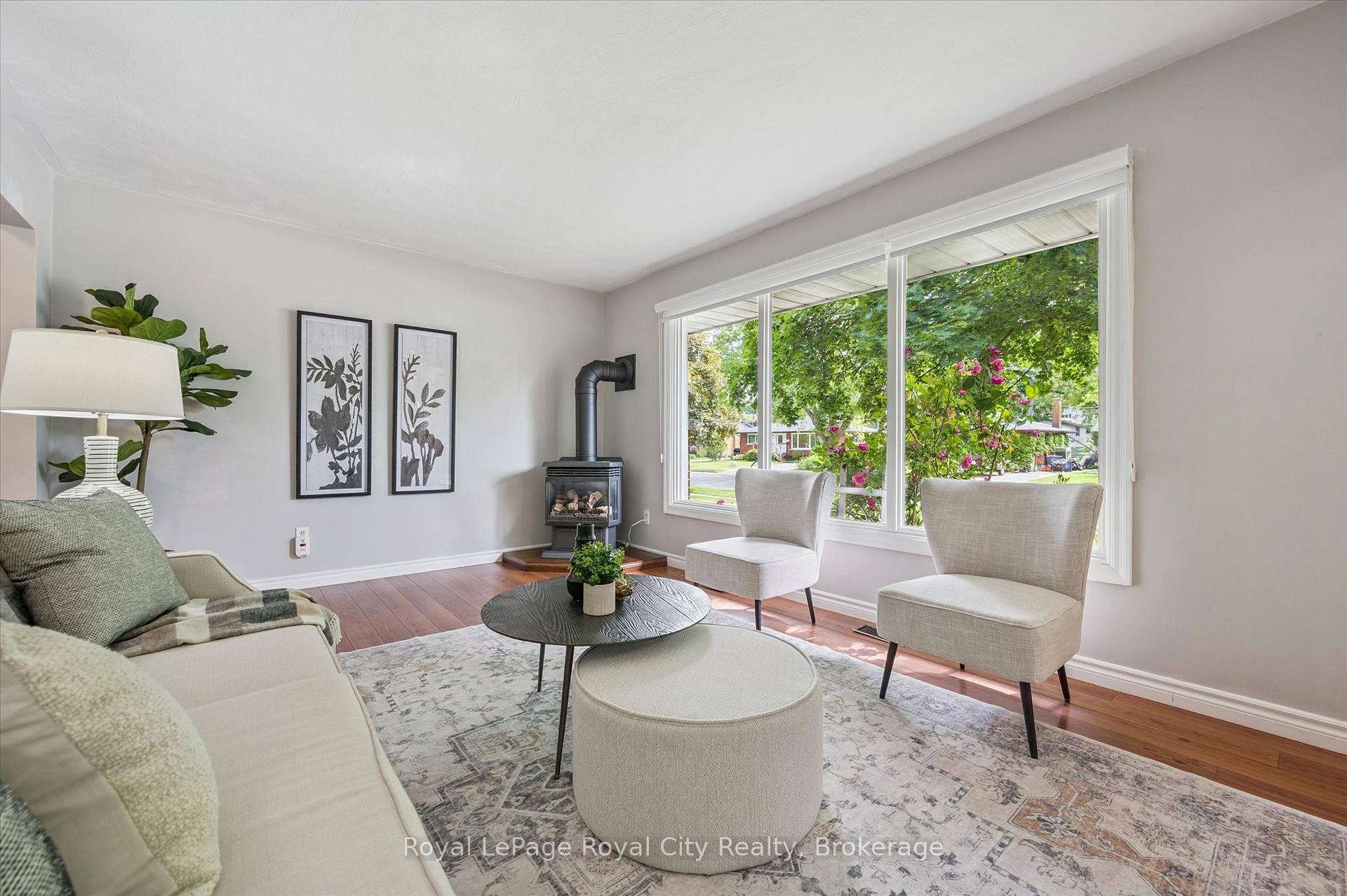 Photo 7 of 190 Waverley Drive, Guelph, Riverside Park — HOMEH