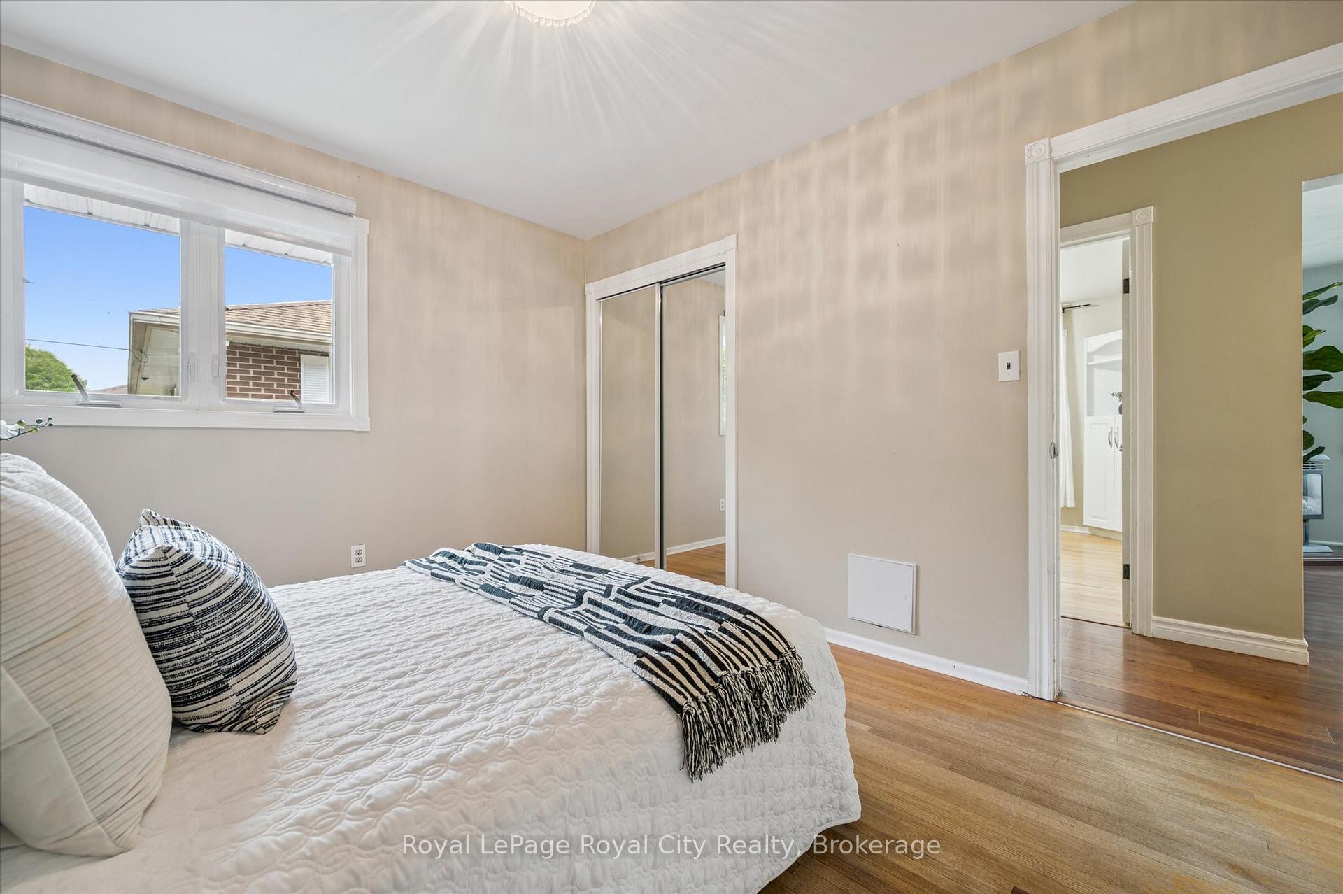 Photo 24 of 190 Waverley Drive, Guelph, Riverside Park — HOMEH