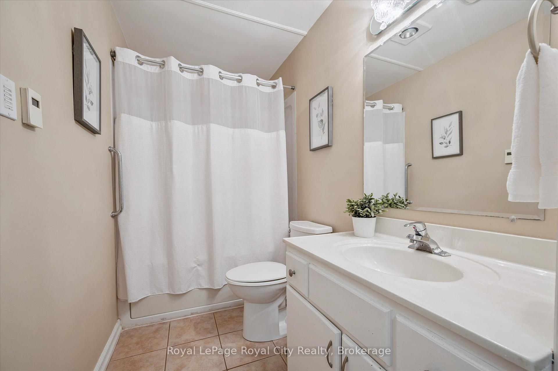 Photo 25 of 190 Waverley Drive, Guelph, Riverside Park — HOMEH
