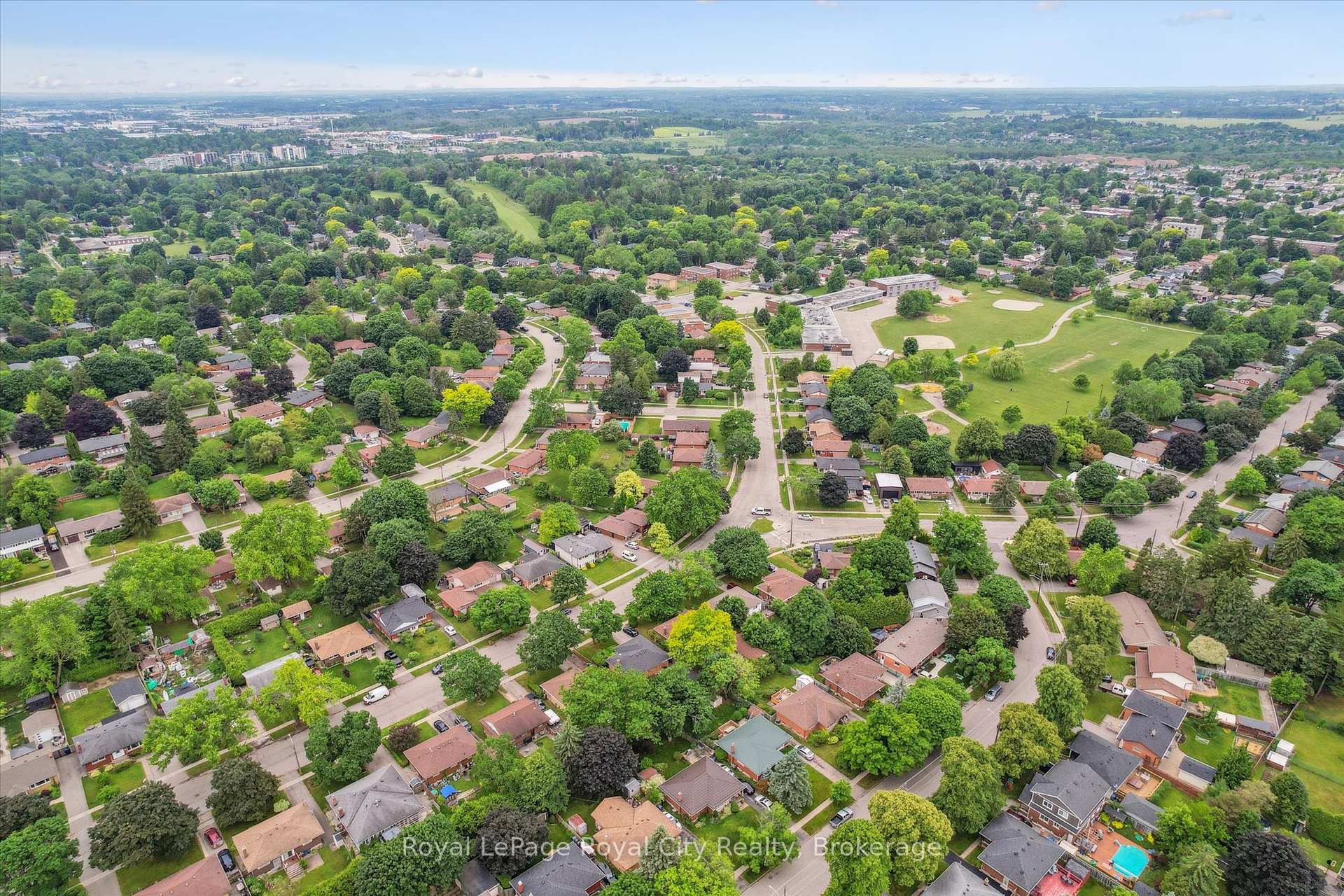 Photo 44 of 190 Waverley Drive, Guelph, Riverside Park — HOMEH