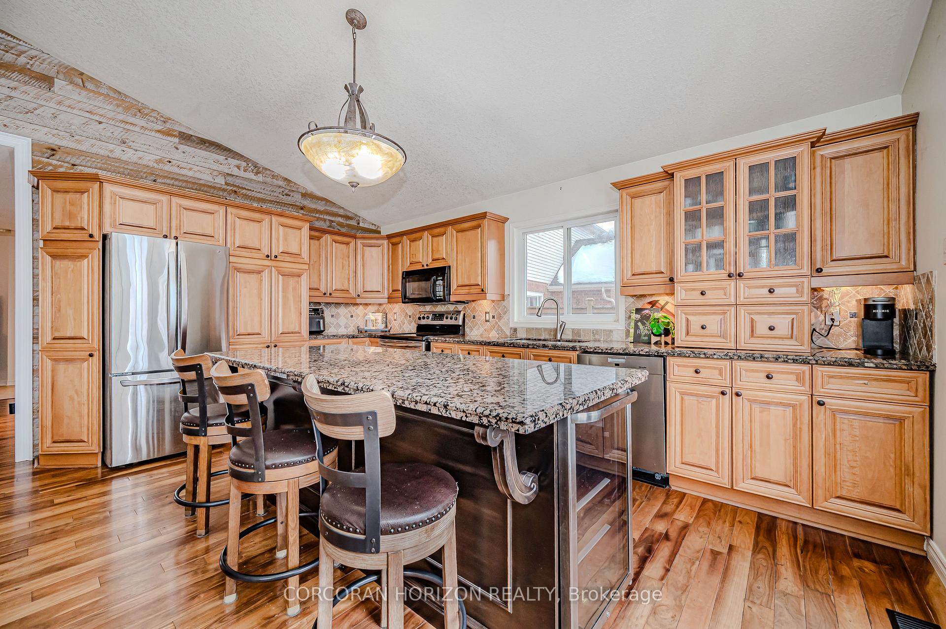 Photo 8 of 7 Pembroke Circle, Grimsby, Grimsby East — HOMEH