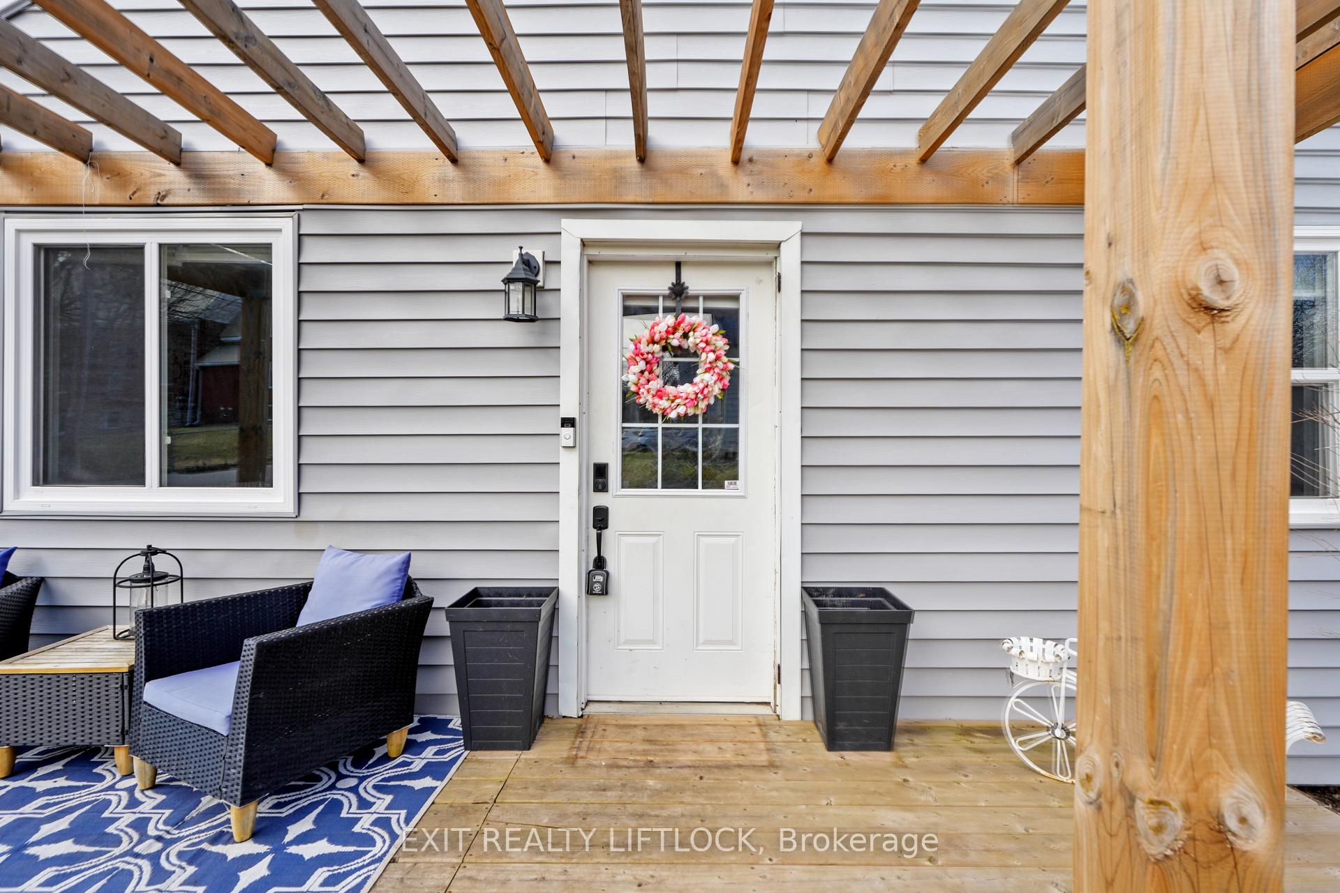 Photo 4 of 23 Wilson Street, Kawartha Lakes, Manvers — HOMEH
