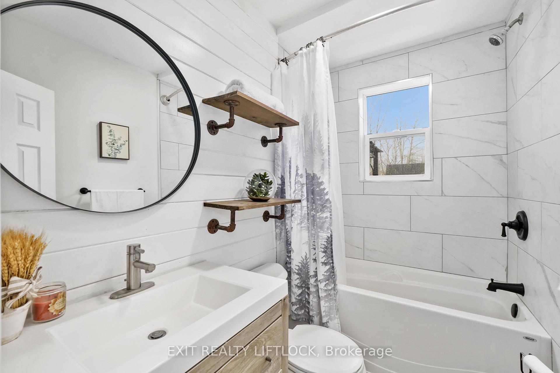 Photo 16 of 23 Wilson Street, Kawartha Lakes, Manvers — HOMEH