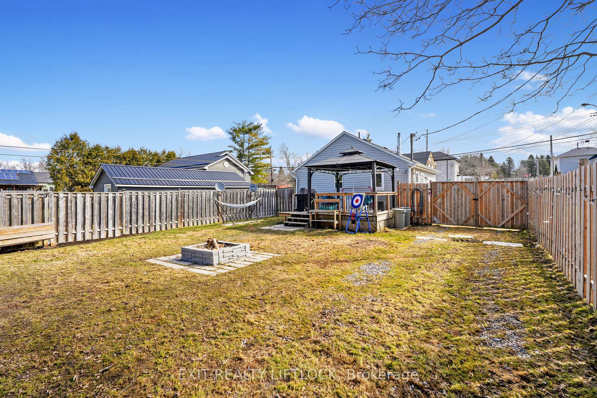 Photo 23 of 23 Wilson Street, Kawartha Lakes, Manvers — HOMEH