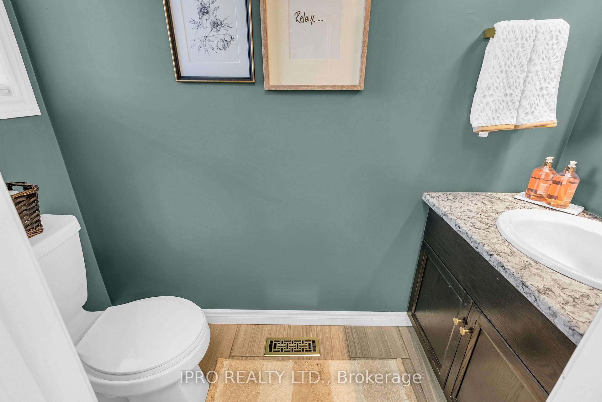 Photo 20 of 60 Dallan Drive, Guelph, Pineridge/Westminster Woods — HOMEH
