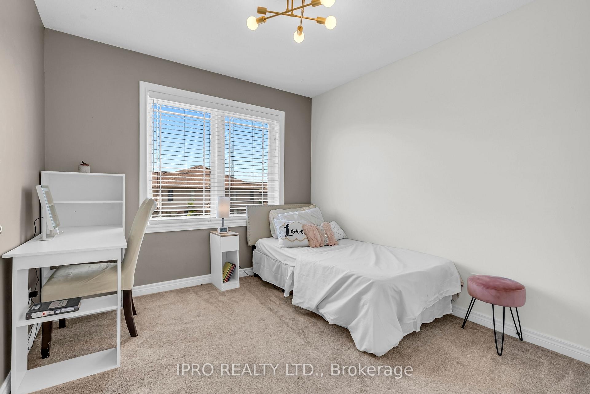 Photo 29 of 60 Dallan Drive, Guelph, Pineridge/Westminster Woods — HOMEH