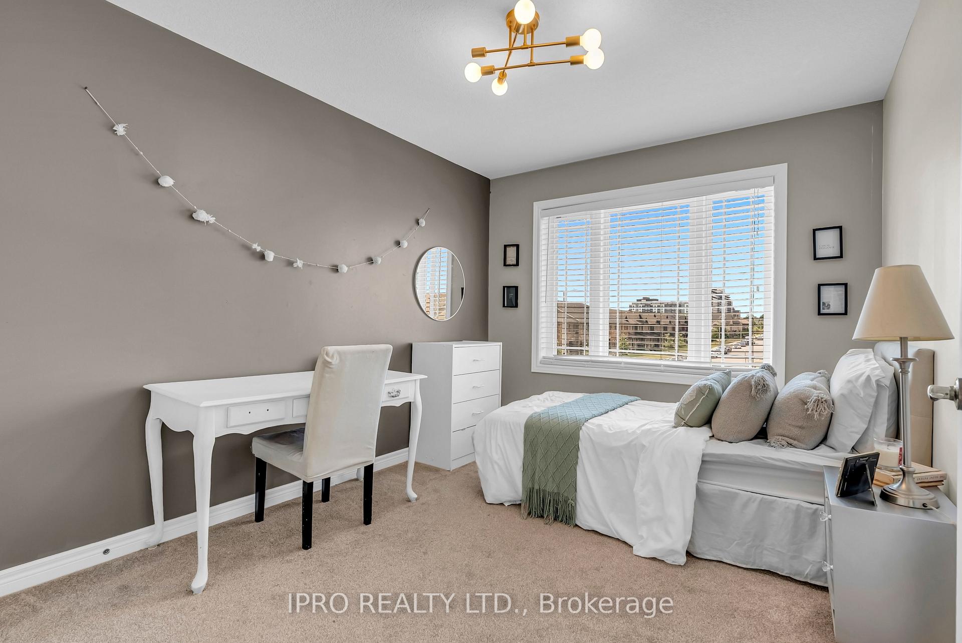 Photo 31 of 60 Dallan Drive, Guelph, Pineridge/Westminster Woods — HOMEH
