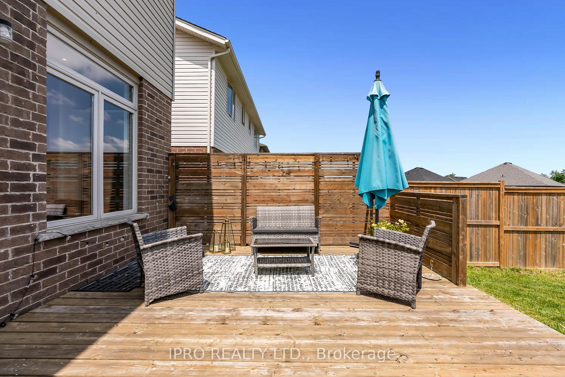 Photo 39 of 60 Dallan Drive, Guelph, Pineridge/Westminster Woods — HOMEH