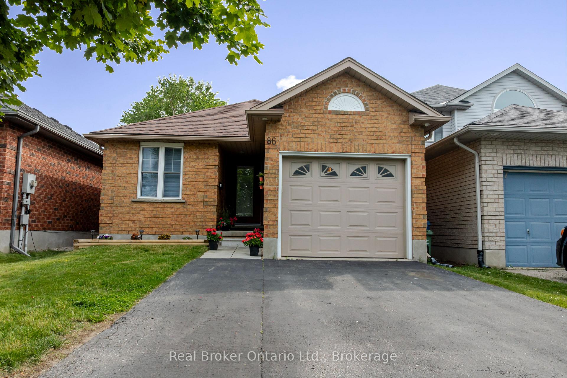 Photo 1 of 86 Milson Crescent, Guelph, Kortright Hills — HOMEH