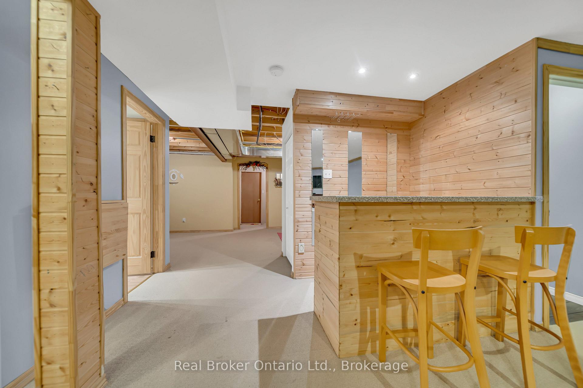 Photo 26 of 86 Milson Crescent, Guelph, Kortright Hills — HOMEH