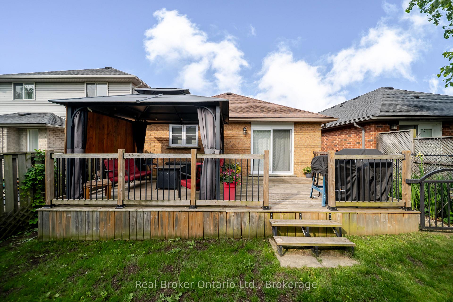 Photo 33 of 86 Milson Crescent, Guelph, Kortright Hills — HOMEH