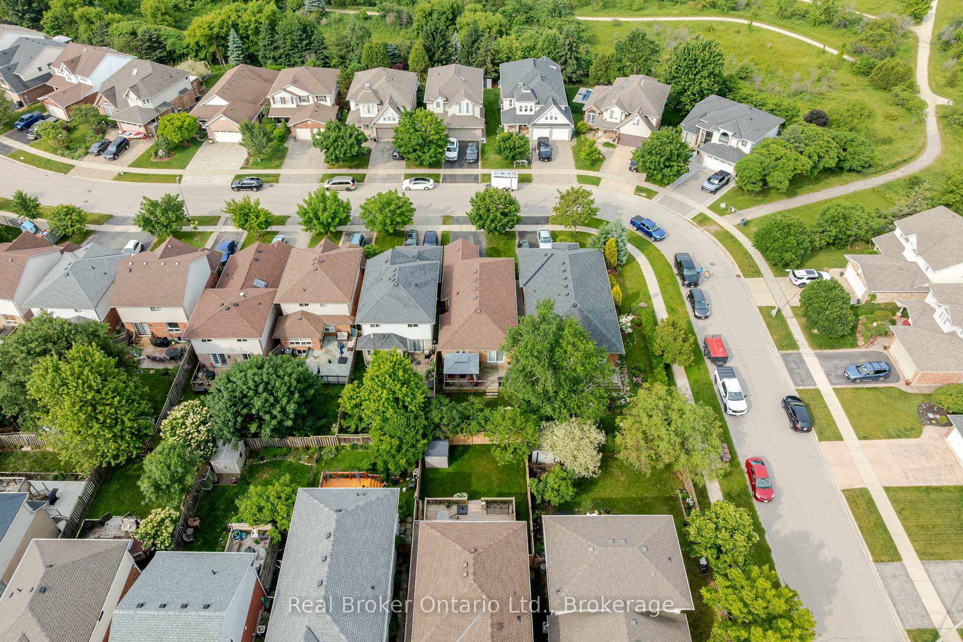 Photo 41 of 86 Milson Crescent, Guelph, Kortright Hills — HOMEH