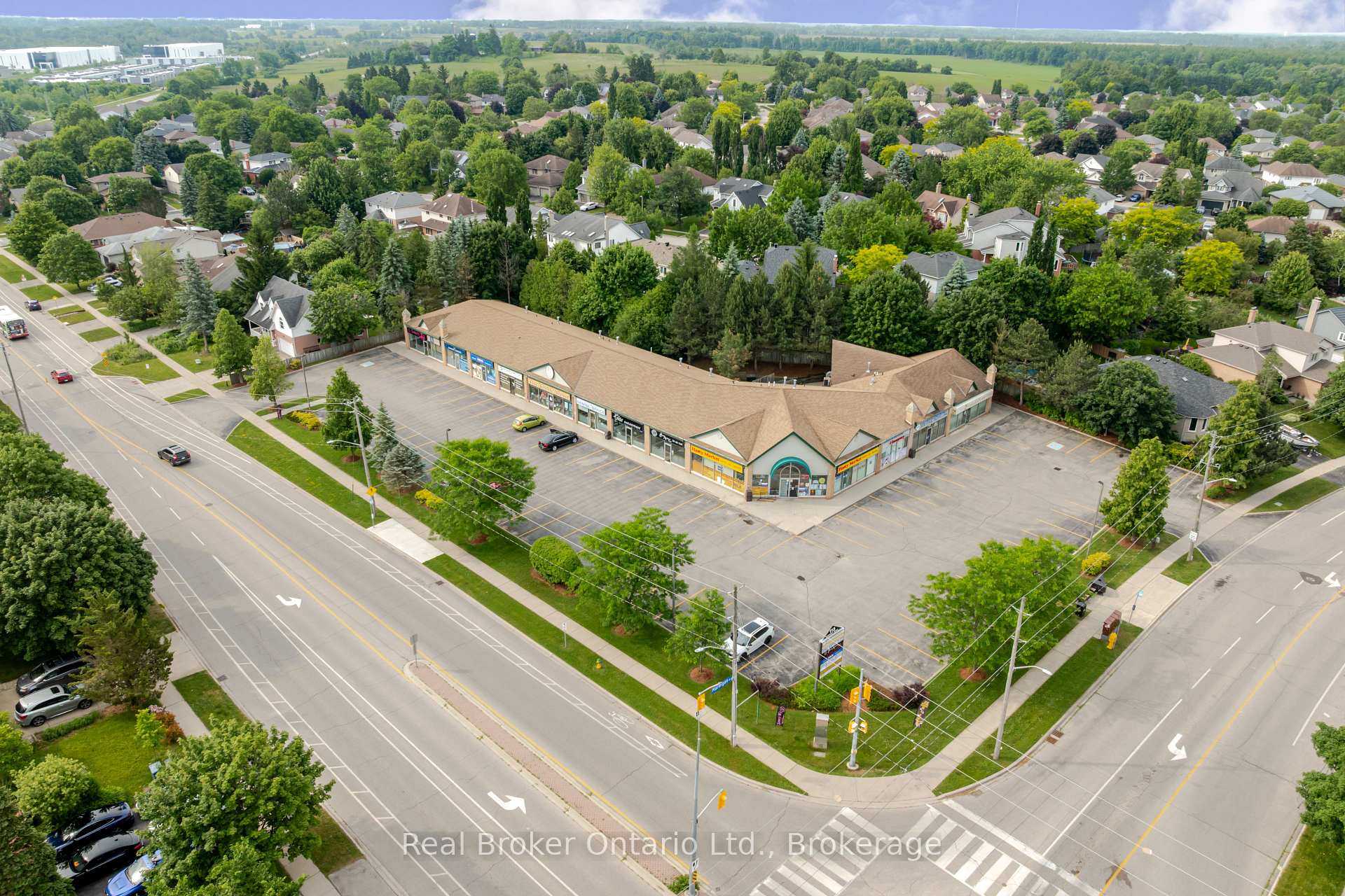 Photo 44 of 86 Milson Crescent, Guelph, Kortright Hills — HOMEH