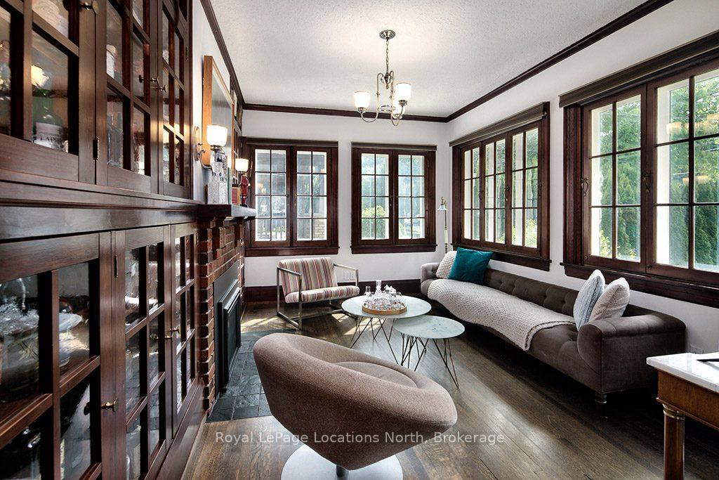 Photo 12 of 145 Bruce Street S, Blue Mountains — HOMEH