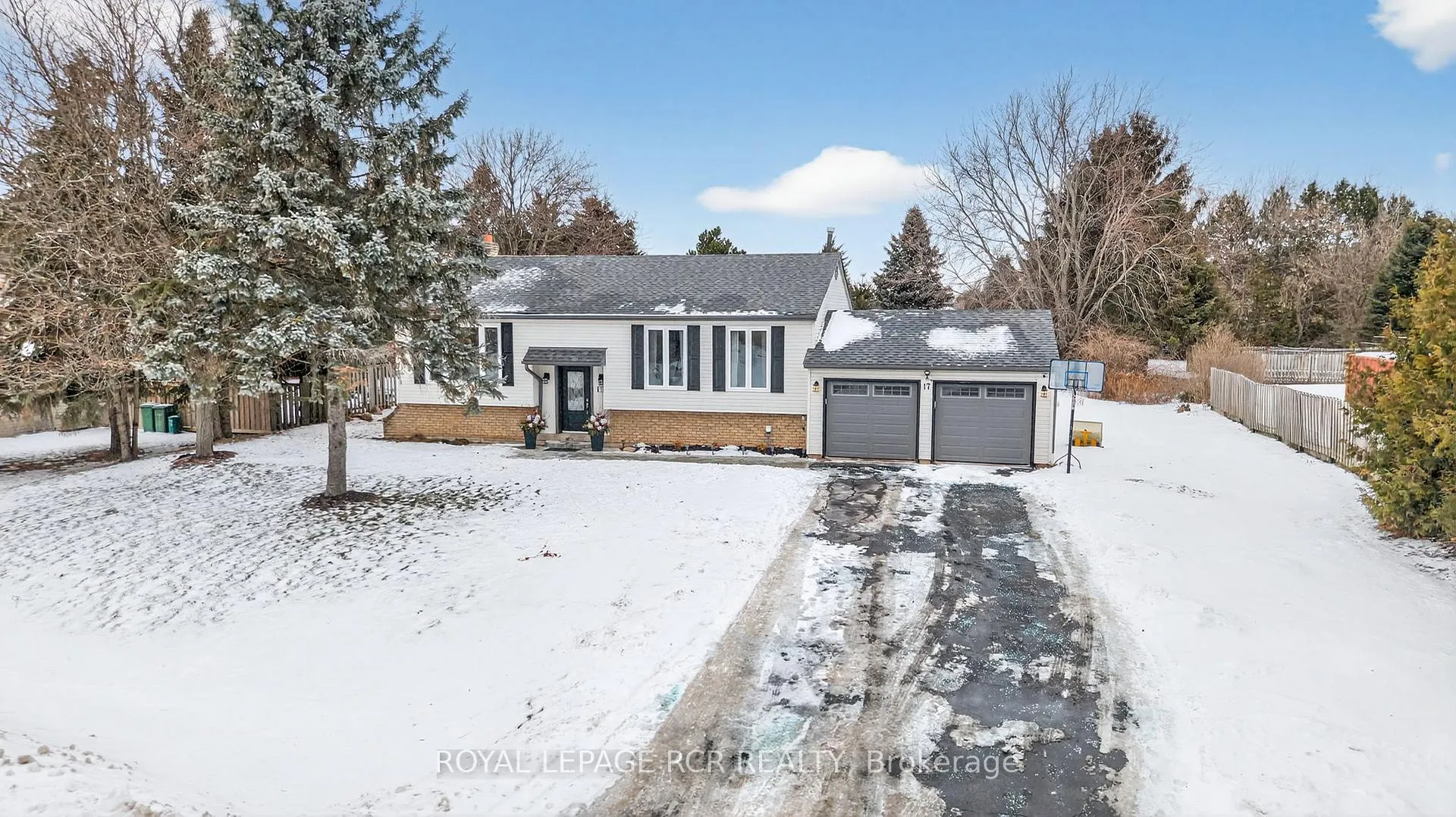 Front of 17 Arlow Road