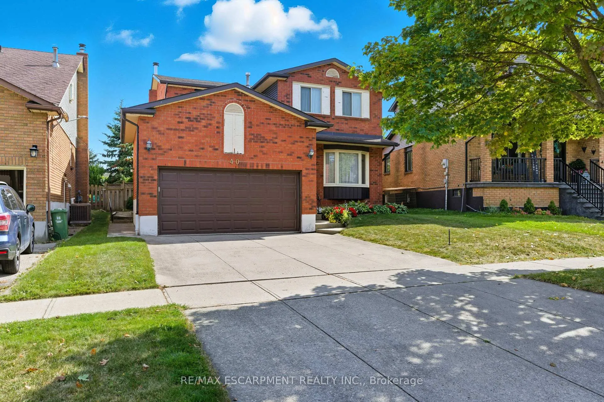 Photo 1 of 40 Gatestone Drive, Hamilton, Stoney Creek Mountain — HOMEH