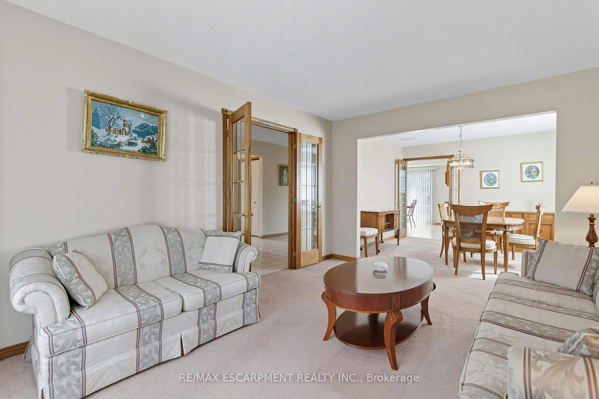 Photo 6 of 40 Gatestone Drive, Hamilton, Stoney Creek Mountain — HOMEH