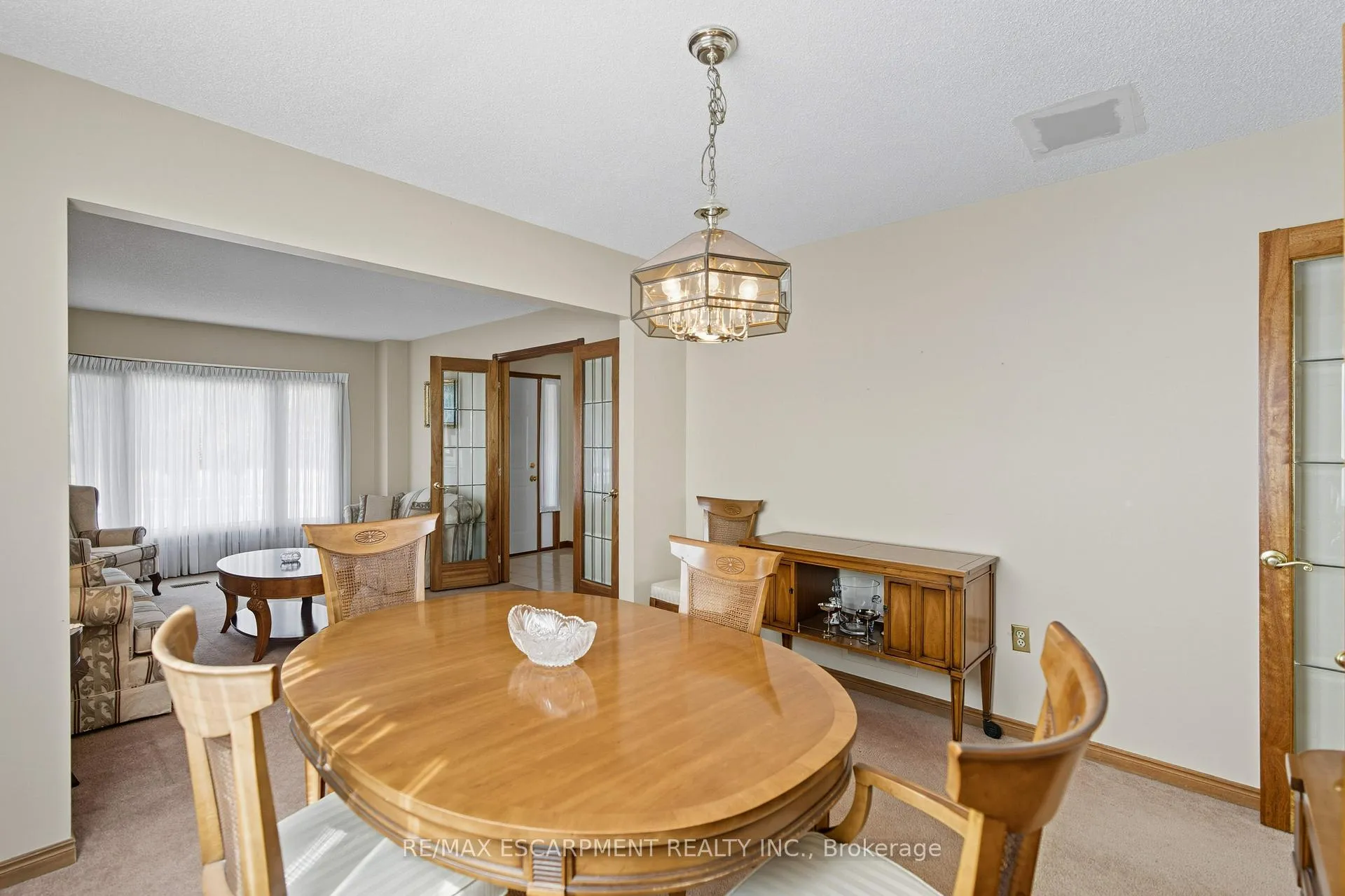 Photo 9 of 40 Gatestone Drive, Hamilton, Stoney Creek Mountain — HOMEH